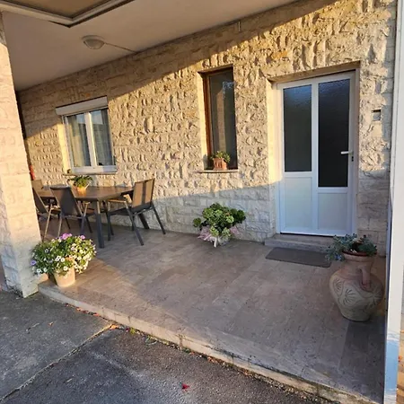 Apartma Na Vinski Kmetiji *